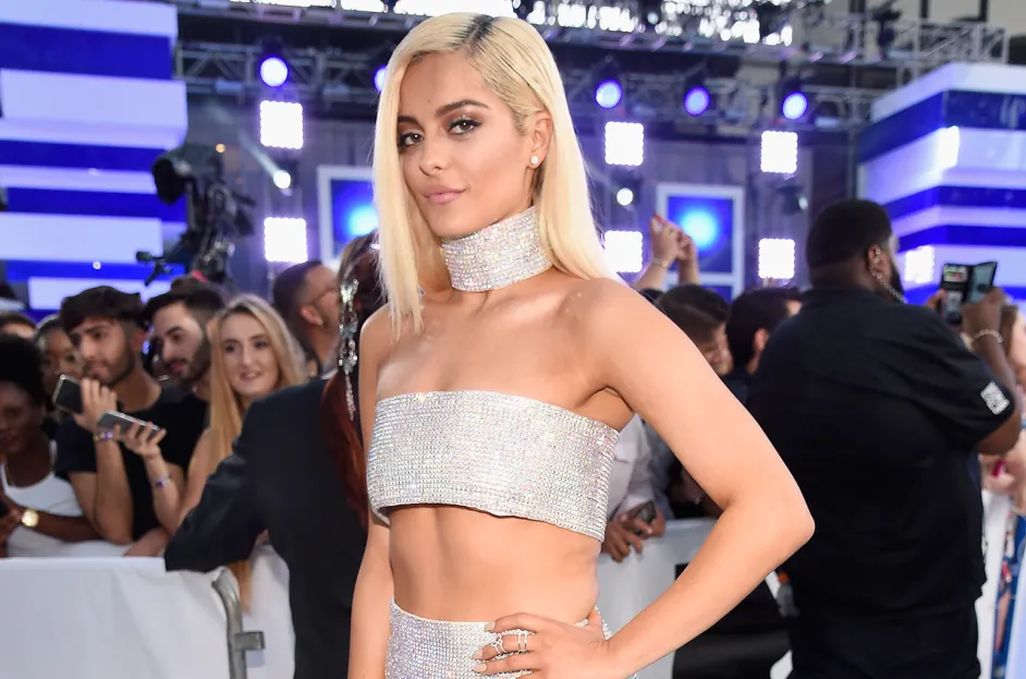 Mengenal Bebe Rexha: Dari Penulis Lagu hingga Pop Star Berkarisma